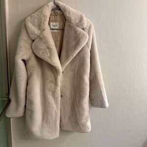 Abercrombie faux fur coat